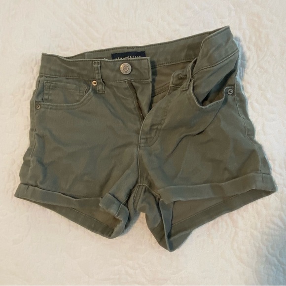 Aeropostale moss green shorts, size 0 - Picture 2 of 2
